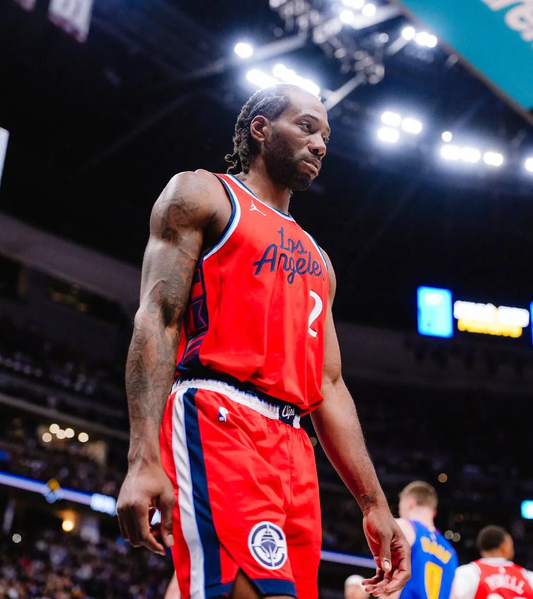 快船主场力克掘金，豪取六连胜