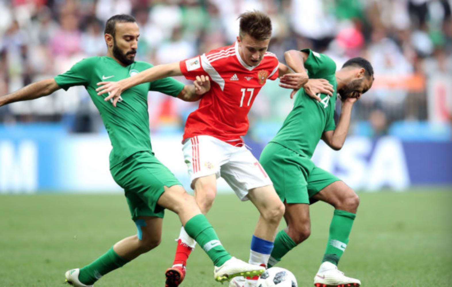 韩国羽毛球队绝杀英格兰羽毛球队，安赛龙制霸全场