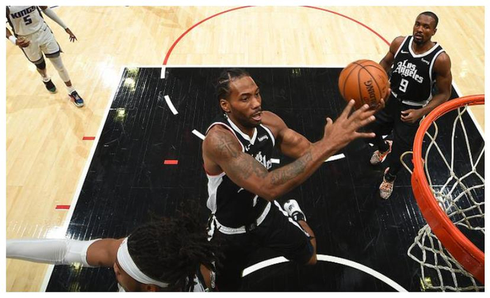 pg电子-骑士翻盘广东队，福克斯状态火热