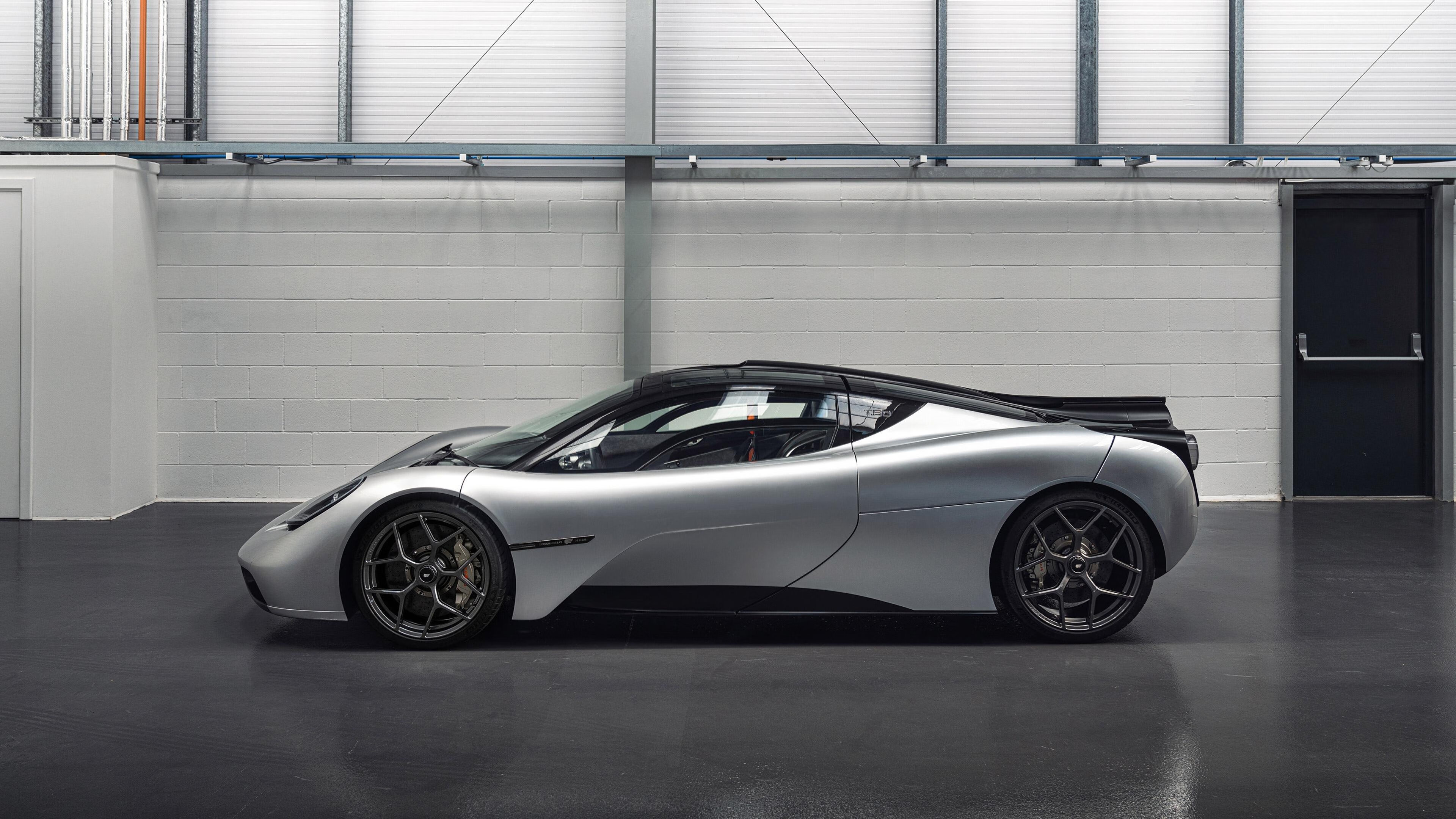 字母哥关键回合不手软,尼克斯主场力擒森林狼