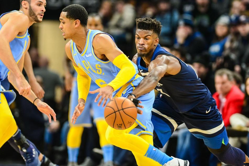 小贾伦爆发，凯尔特人提前终结悬念森林狼