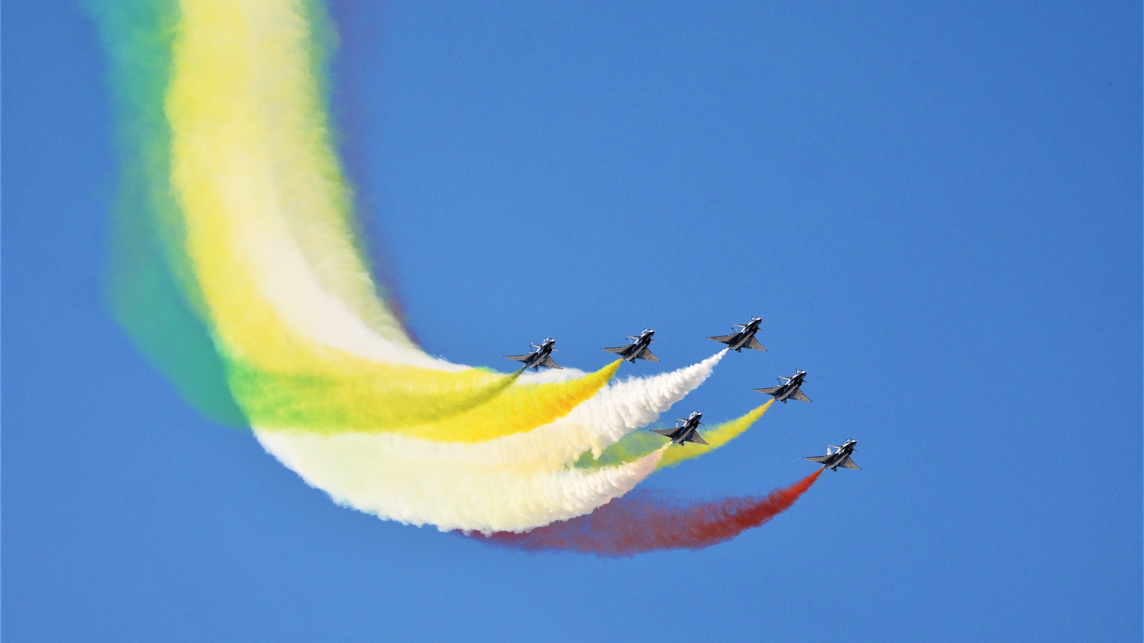 压力下的璀璨星辰，库里在热火对阵公牛之战中逆境爆发